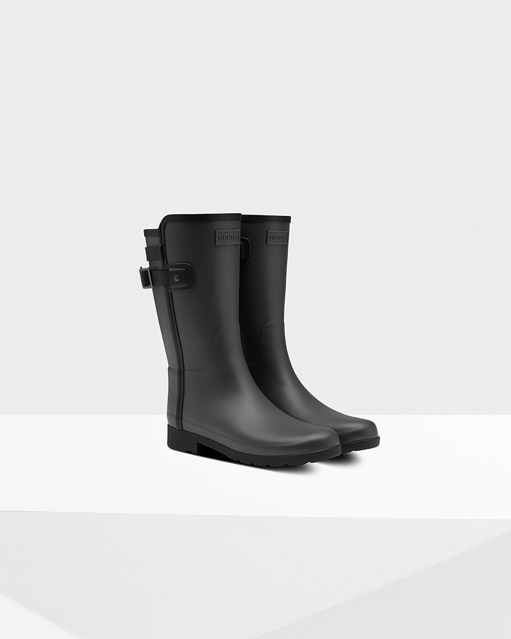 Womens Short Rain Boots - Hunter Refined Slim Fit Contrast (52NJELXGB) - Black